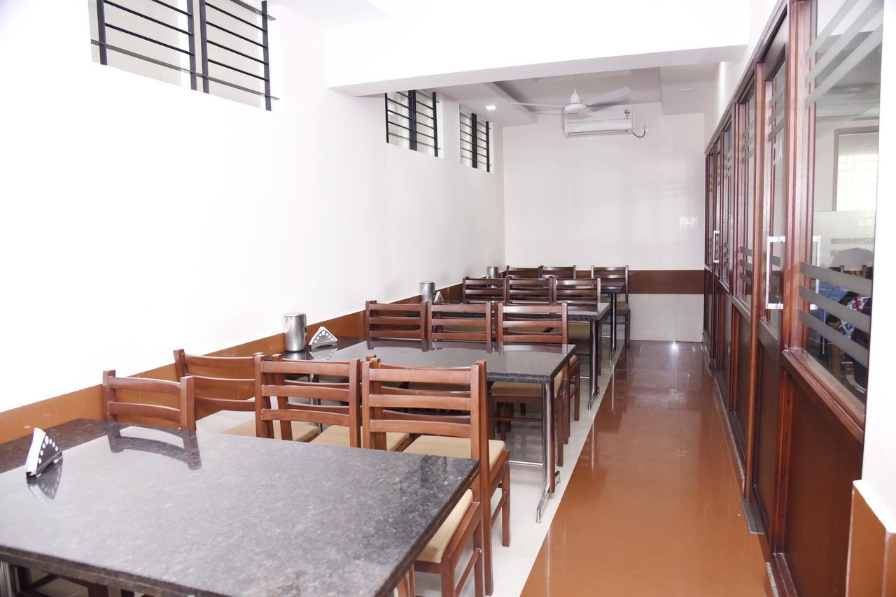 Subrahmanya Hotel Akshayadhara מראה חיצוני תמונה