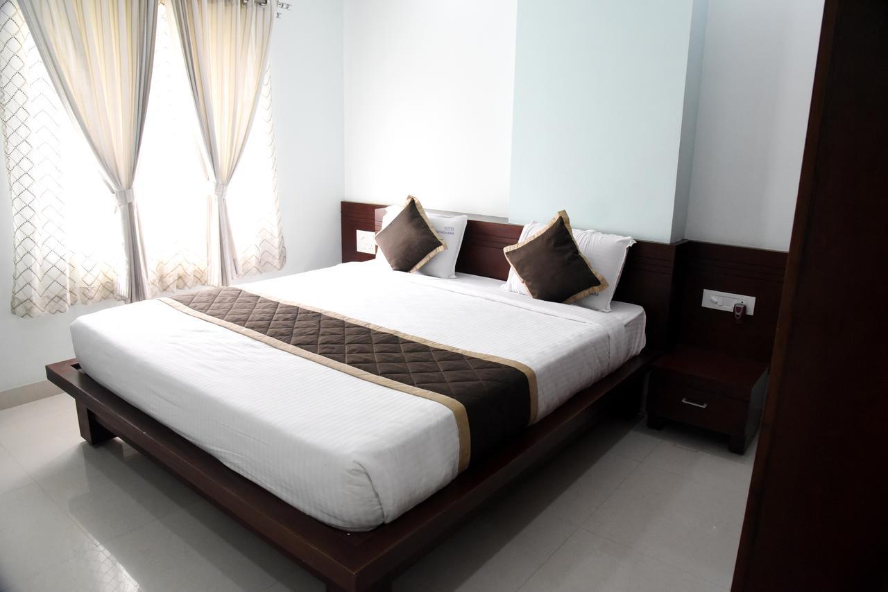 Subrahmanya Hotel Akshayadhara מראה חיצוני תמונה