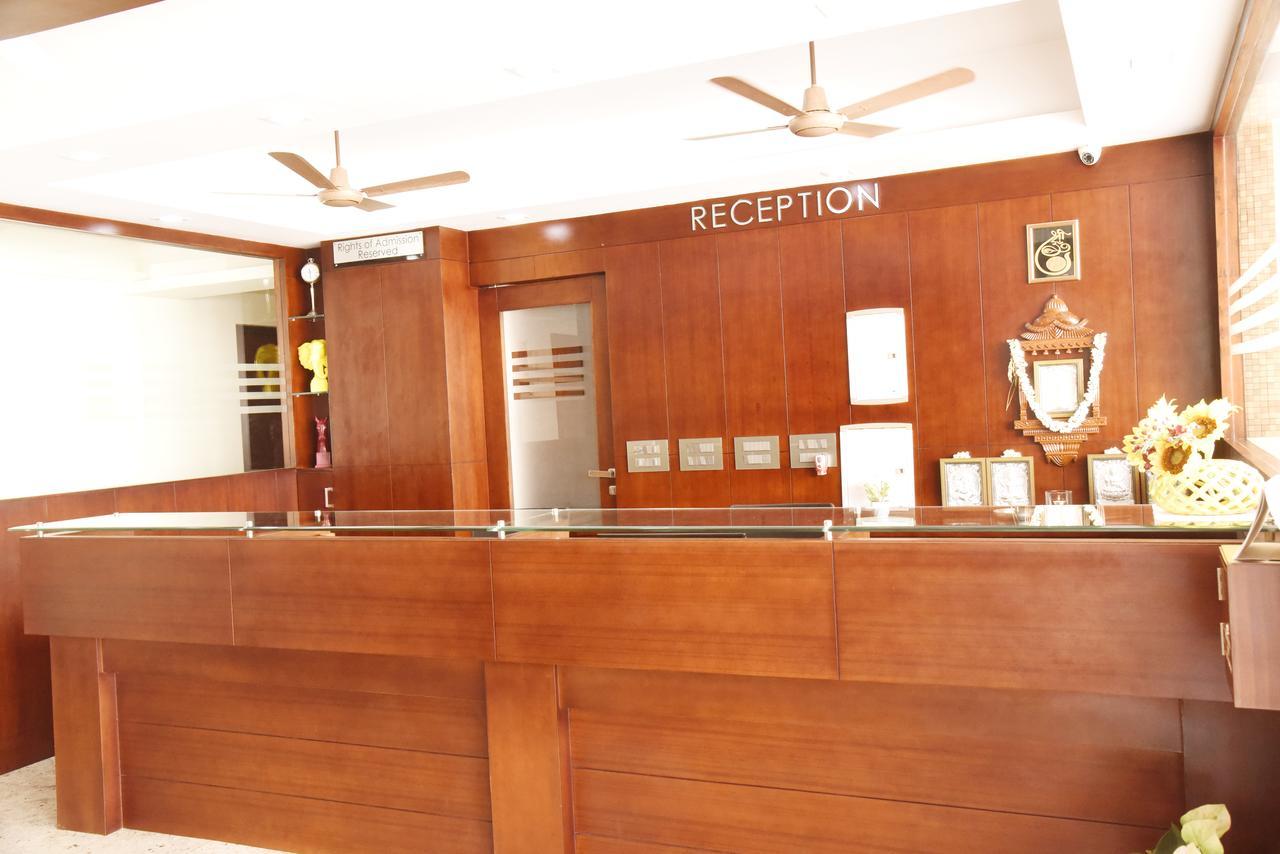 Subrahmanya Hotel Akshayadhara מראה חיצוני תמונה
