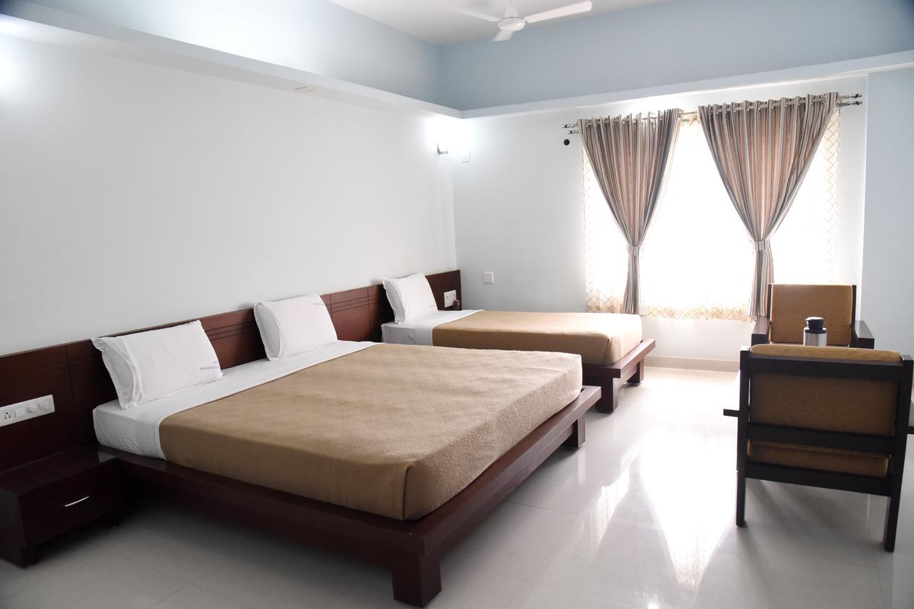 Subrahmanya Hotel Akshayadhara מראה חיצוני תמונה