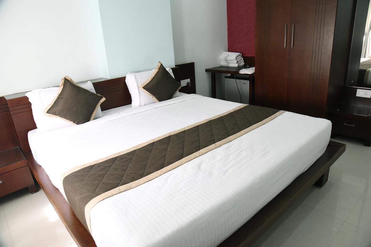 Subrahmanya Hotel Akshayadhara מראה חיצוני תמונה