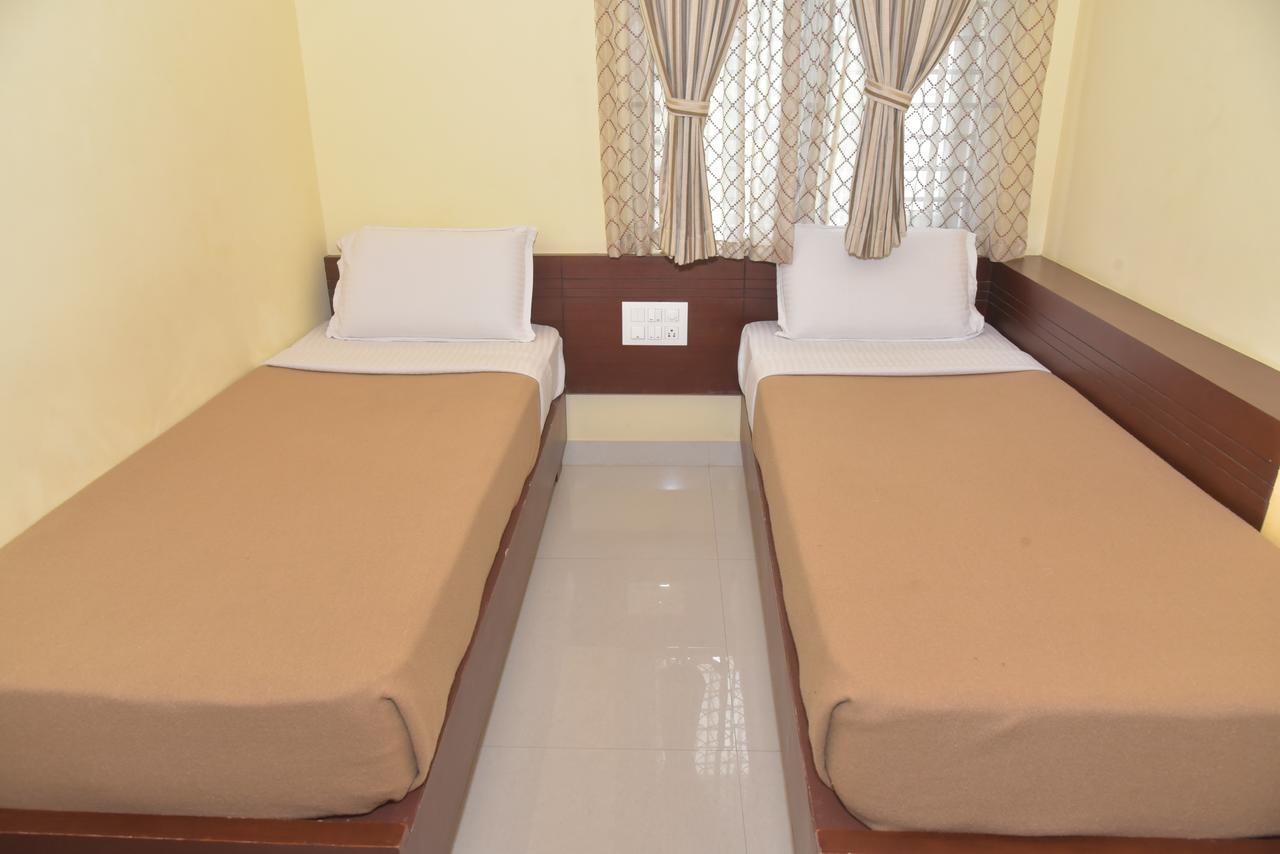 Subrahmanya Hotel Akshayadhara מראה חיצוני תמונה