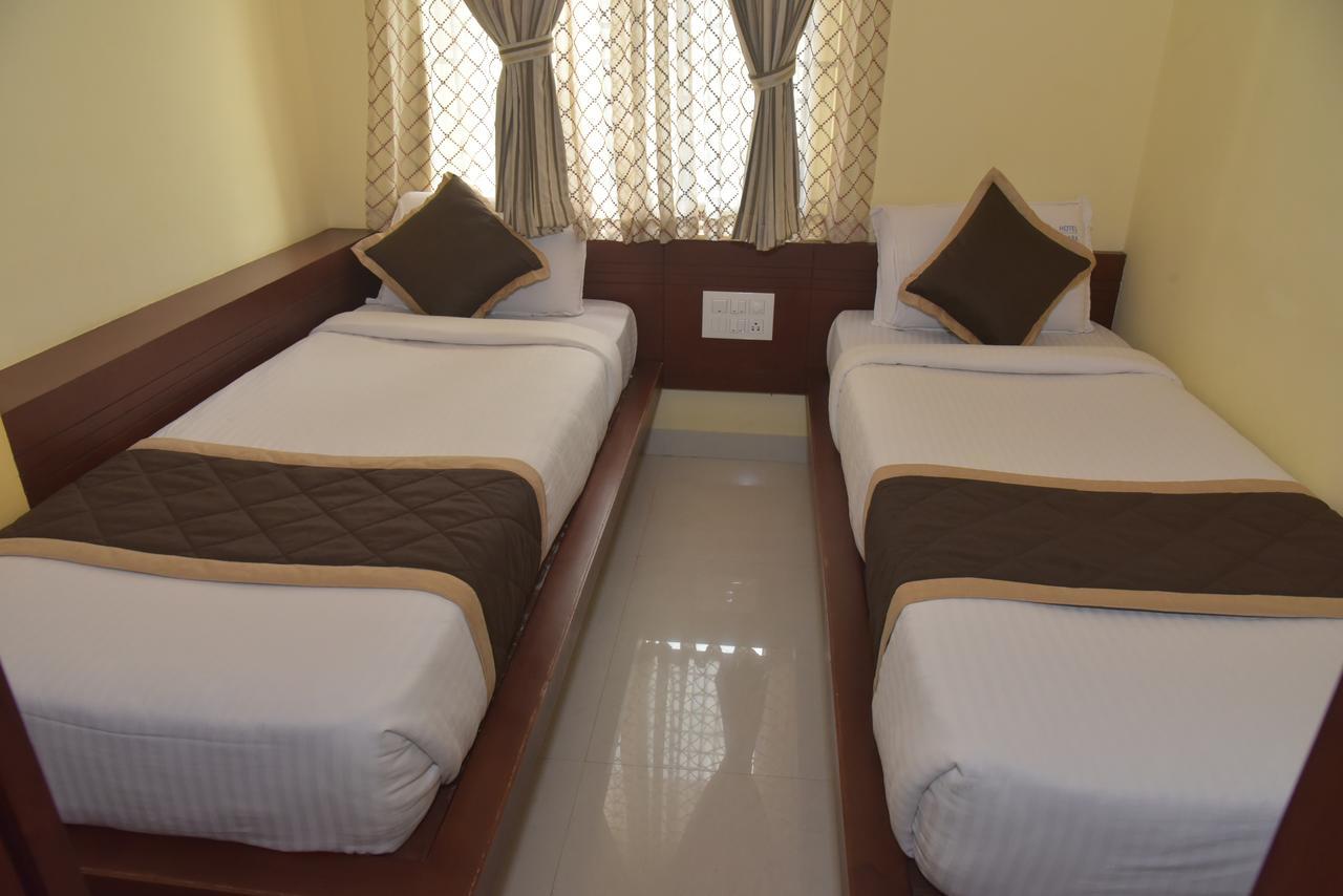 Subrahmanya Hotel Akshayadhara מראה חיצוני תמונה