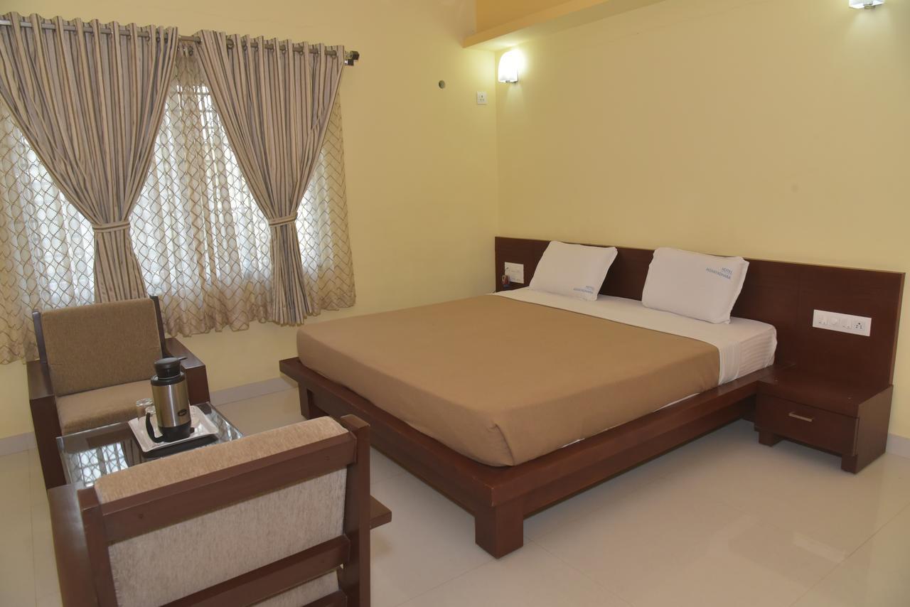 Subrahmanya Hotel Akshayadhara מראה חיצוני תמונה