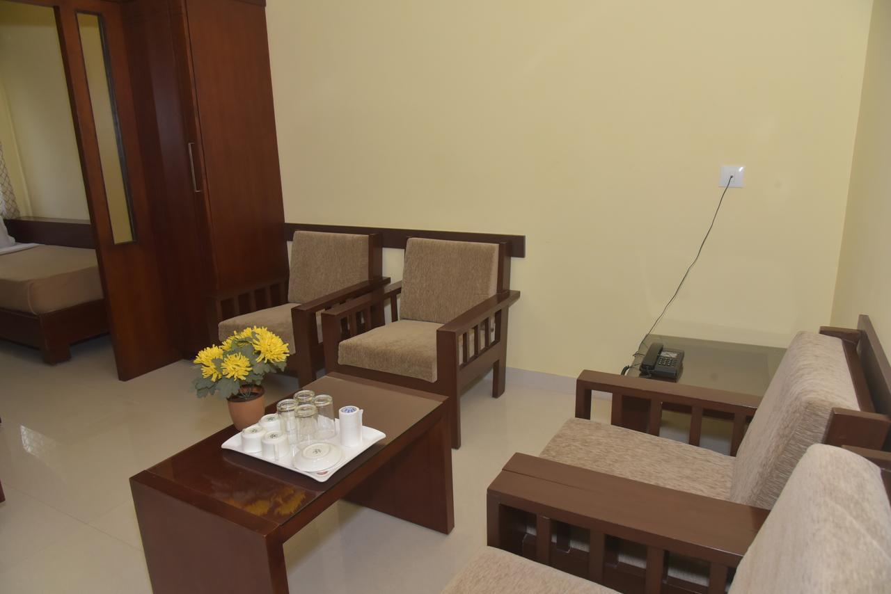 Subrahmanya Hotel Akshayadhara מראה חיצוני תמונה